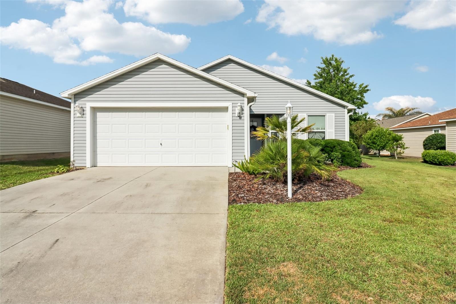 2408 CARRIAGE HILL WAY, THE VILLAGES, FL, 32162