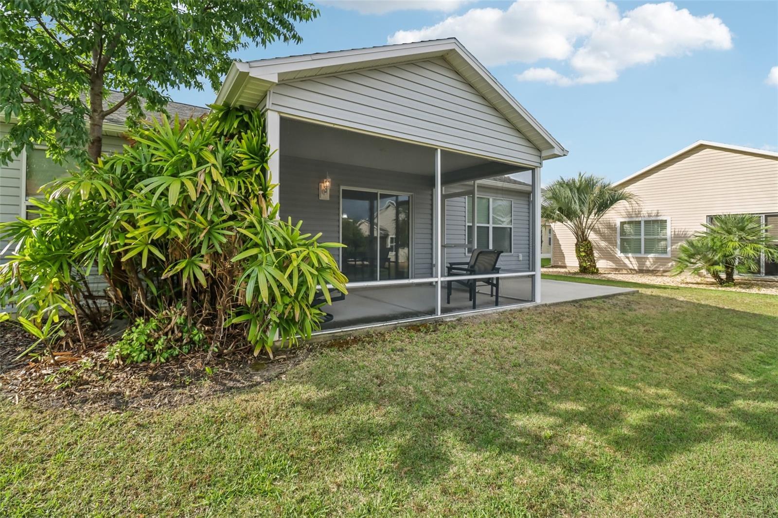 2408 CARRIAGE HILL WAY, THE VILLAGES, FL, 32162