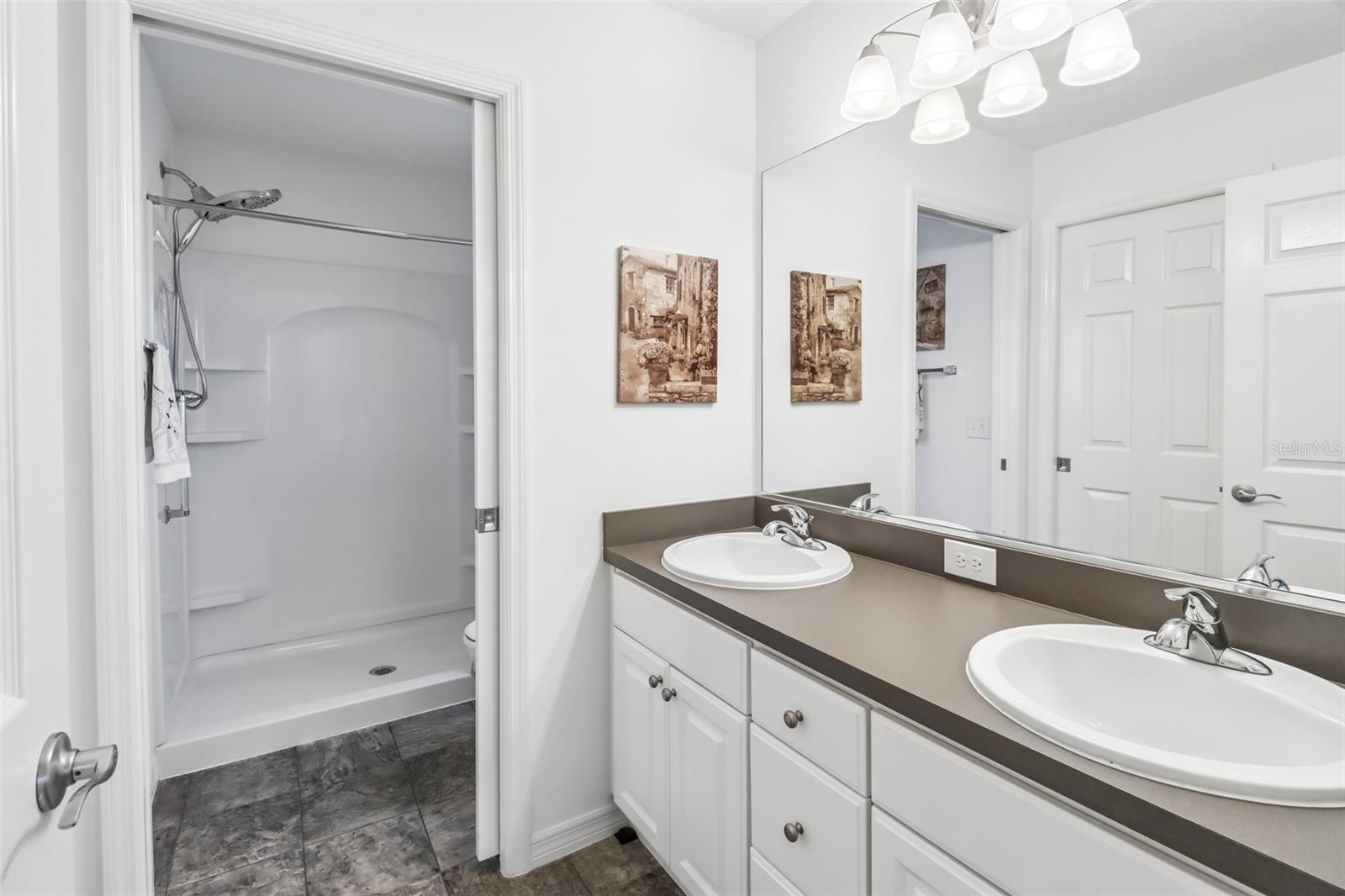 2408 CARRIAGE HILL WAY, THE VILLAGES, FL, 32162