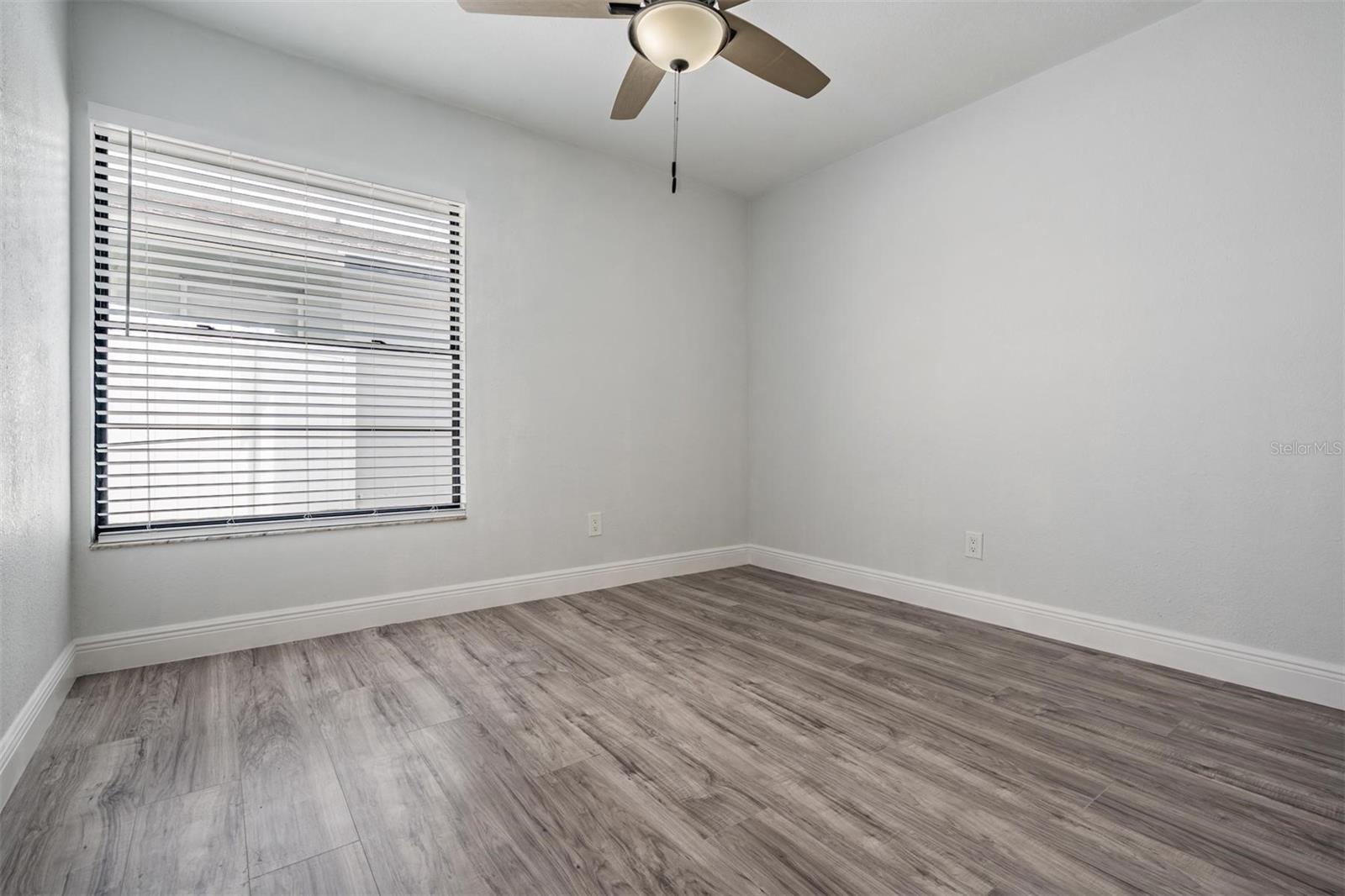 11005 UNDERWOOD PL, TAMPA, FL, 33624