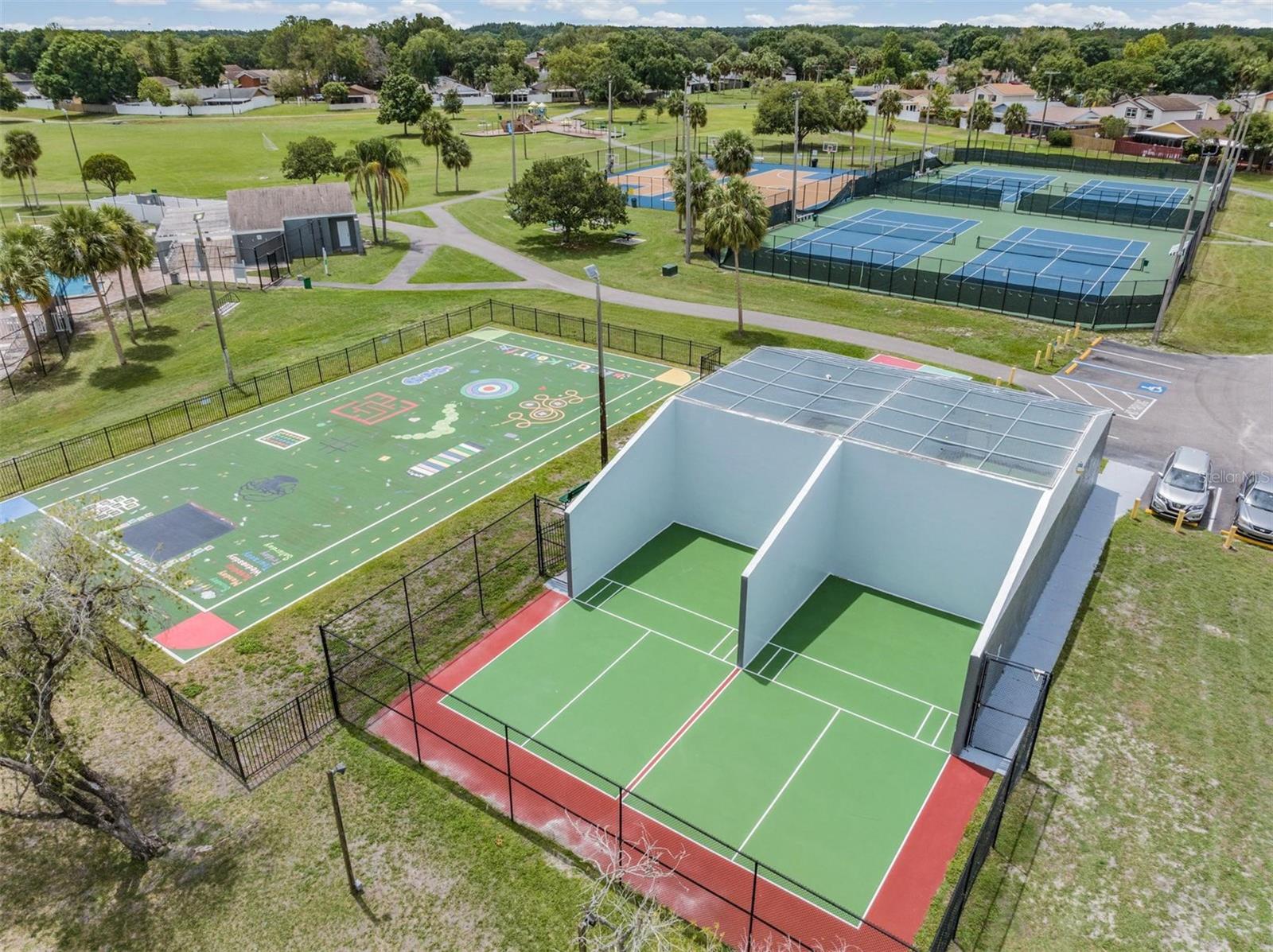 11005 UNDERWOOD PL, TAMPA, FL, 33624