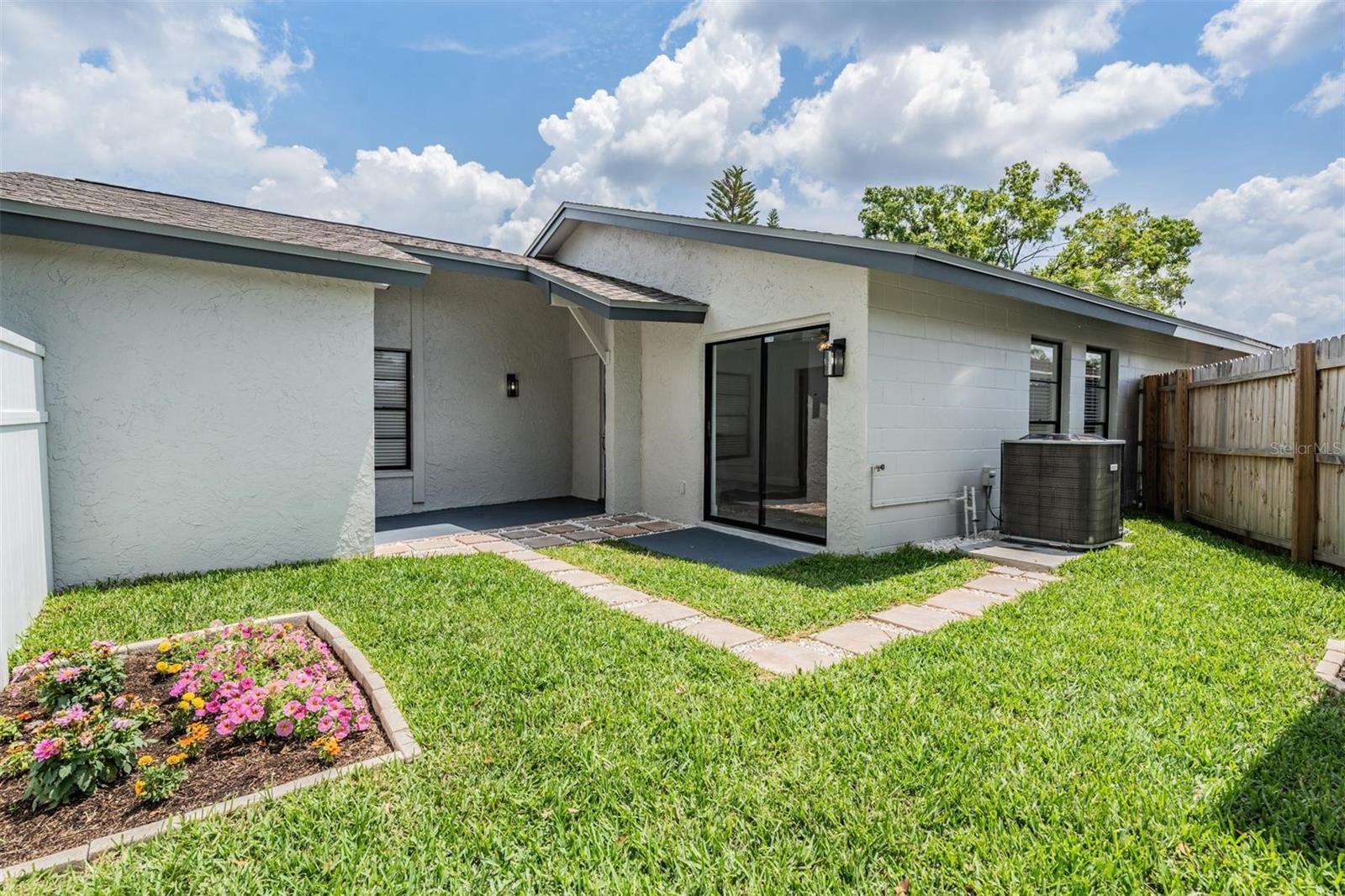 11005 UNDERWOOD PL, TAMPA, FL, 33624