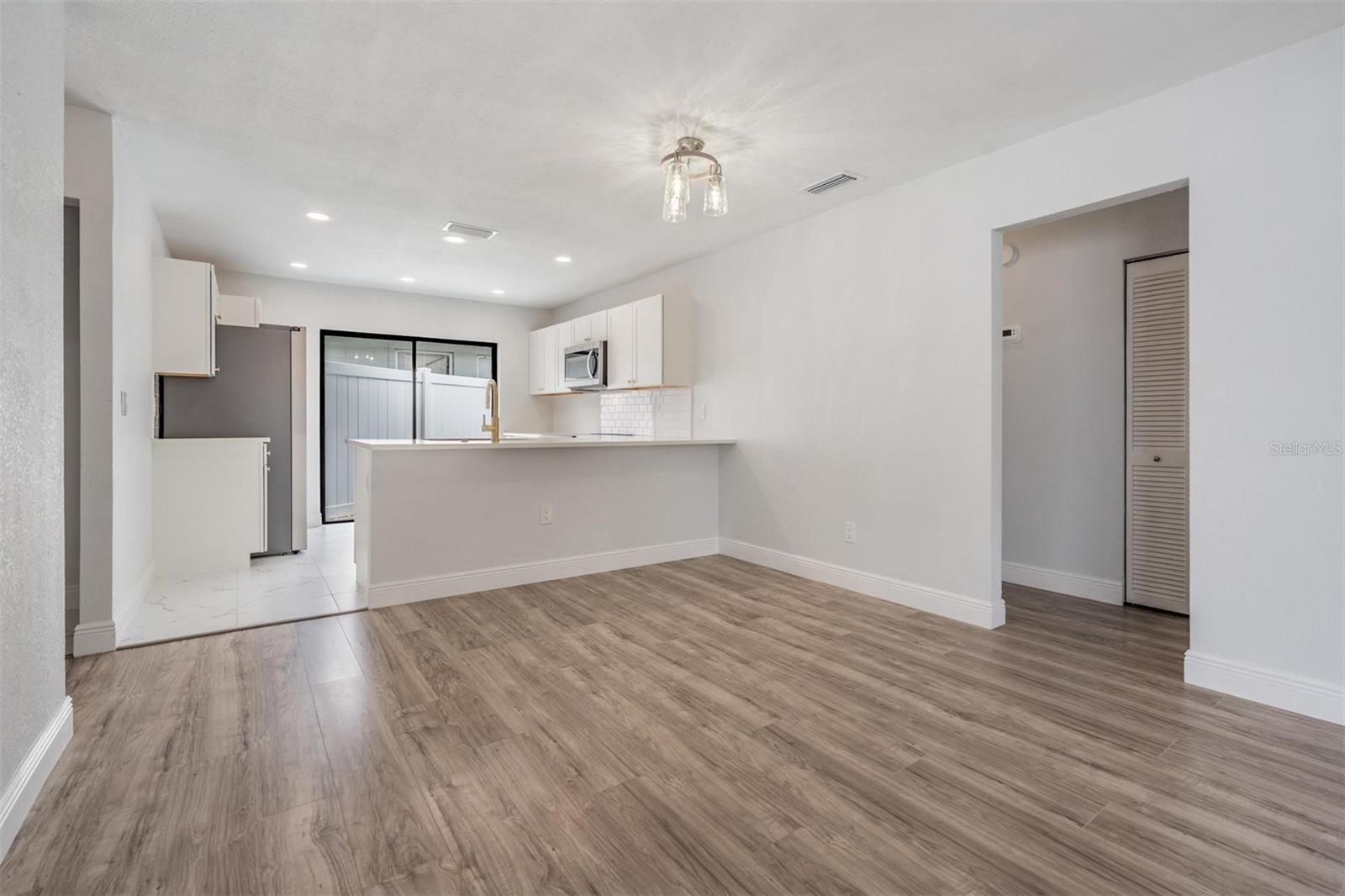 11005 UNDERWOOD PL, TAMPA, FL, 33624