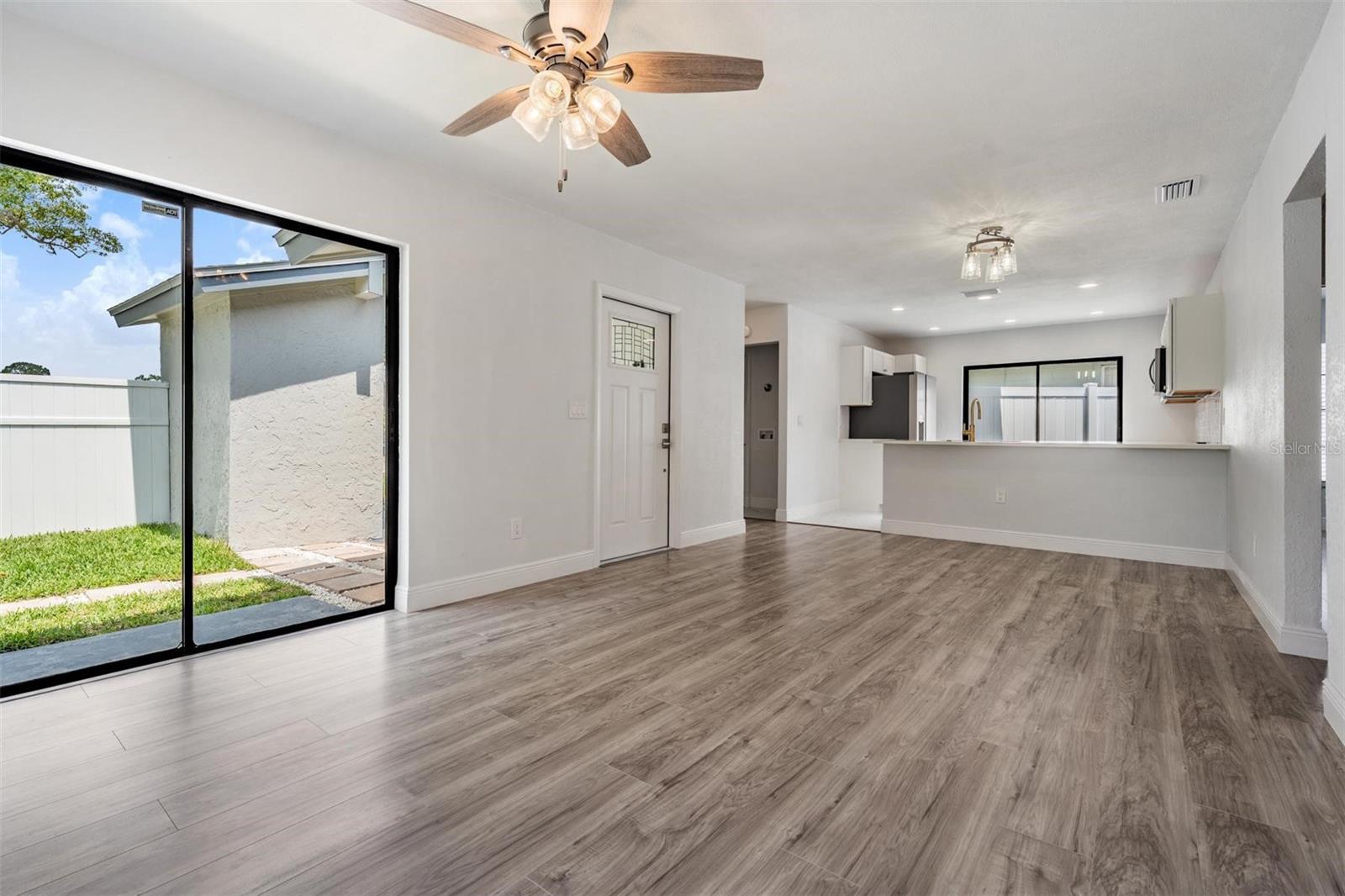 11005 UNDERWOOD PL, TAMPA, FL, 33624