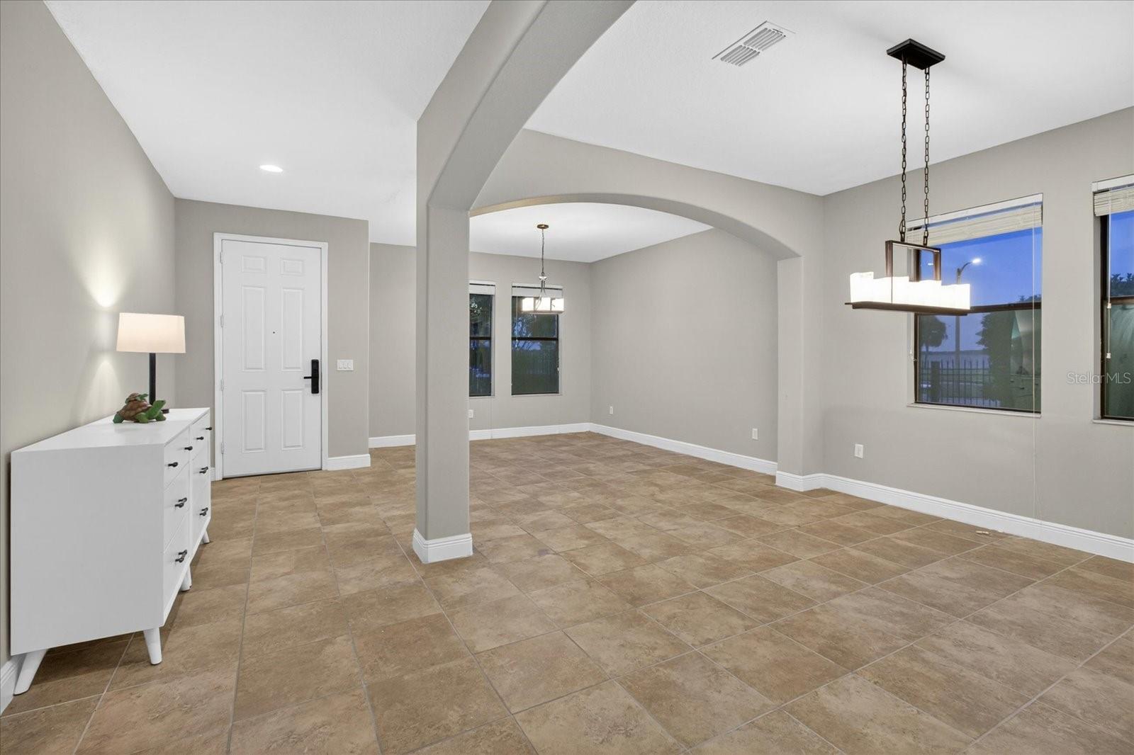 1389 HERITAGE LANDINGS DR, LAKELAND, FL, 33805