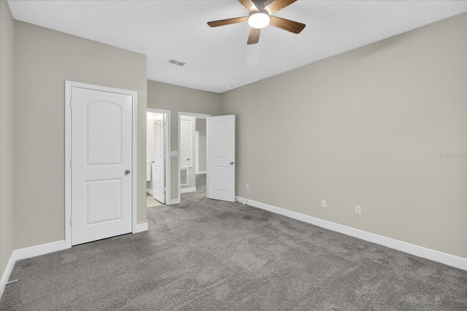 1389 HERITAGE LANDINGS DR, LAKELAND, FL, 33805