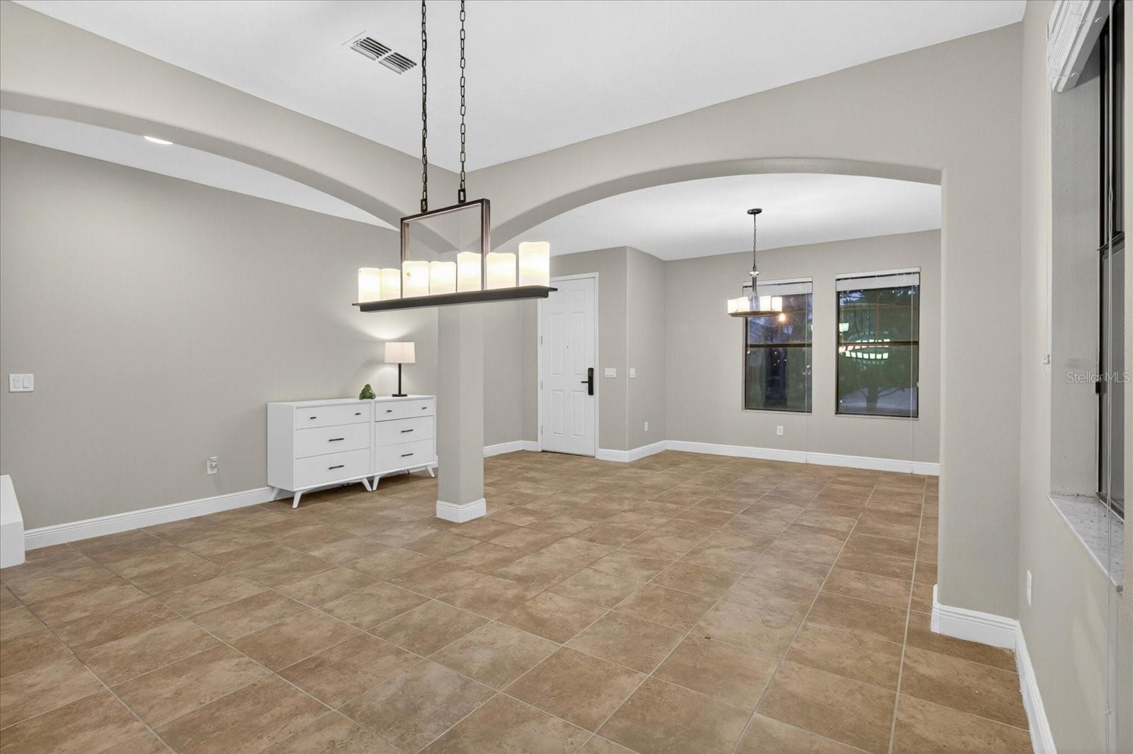 1389 HERITAGE LANDINGS DR, LAKELAND, FL, 33805