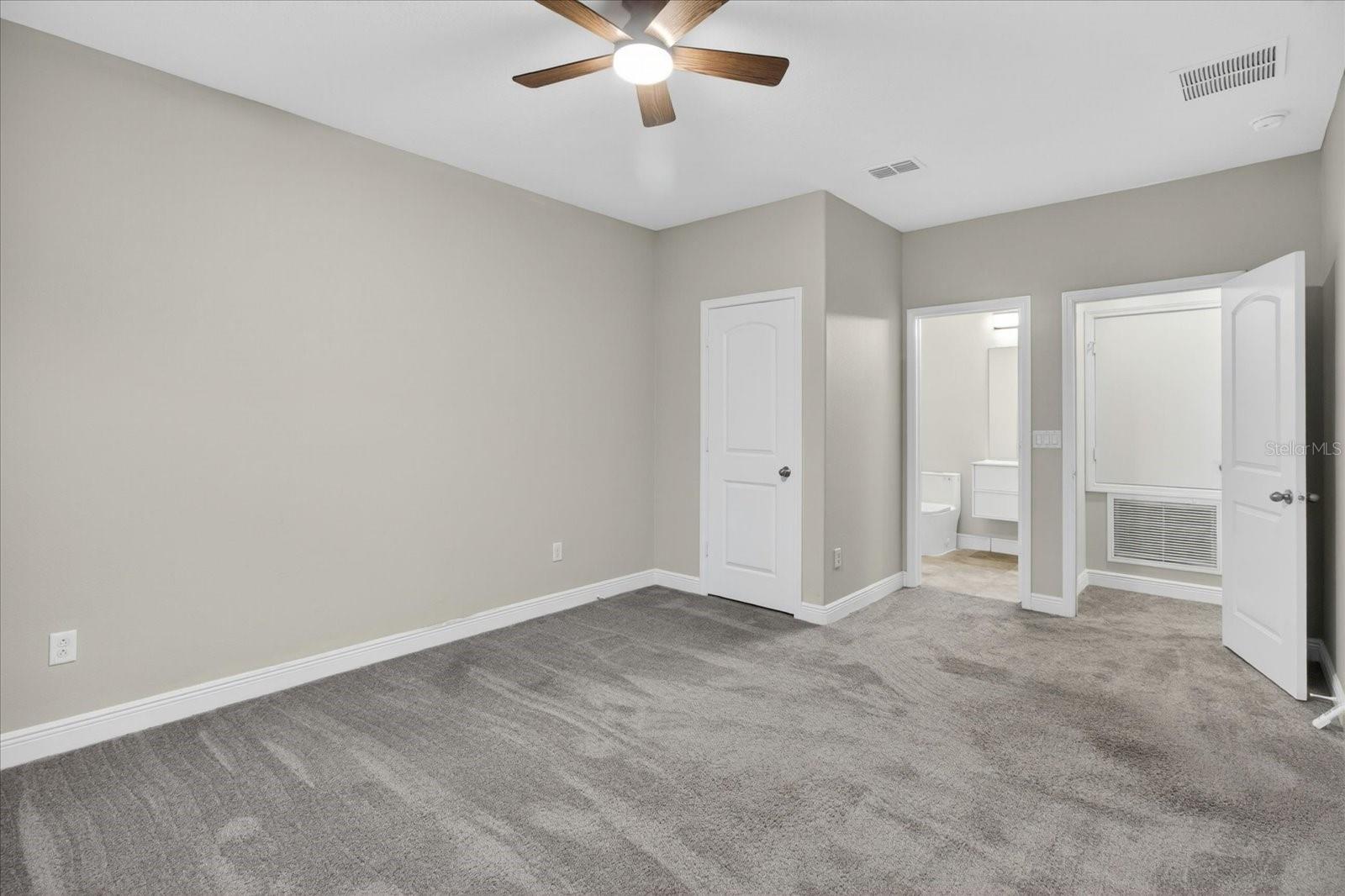 1389 HERITAGE LANDINGS DR, LAKELAND, FL, 33805