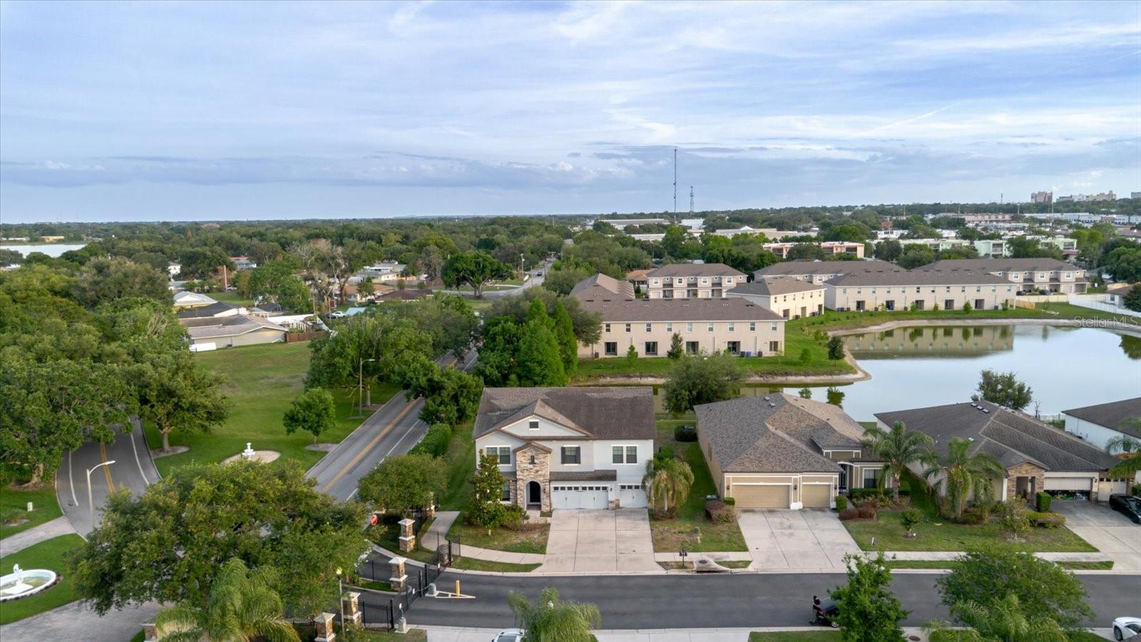 1389 HERITAGE LANDINGS DR, LAKELAND, FL, 33805