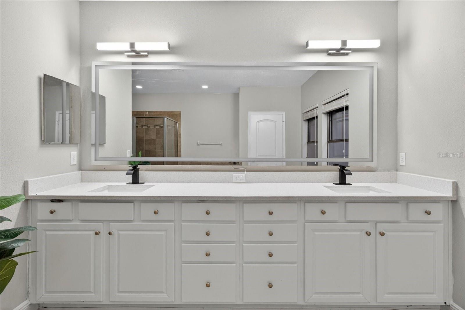 1389 HERITAGE LANDINGS DR, LAKELAND, FL, 33805