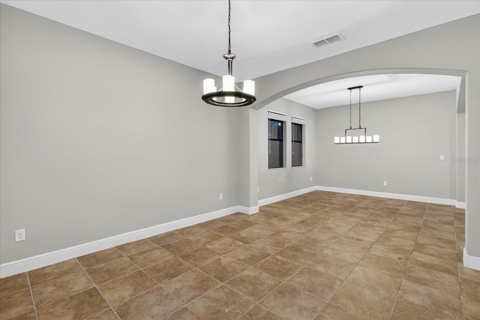 1389 HERITAGE LANDINGS DR, LAKELAND, FL, 33805
