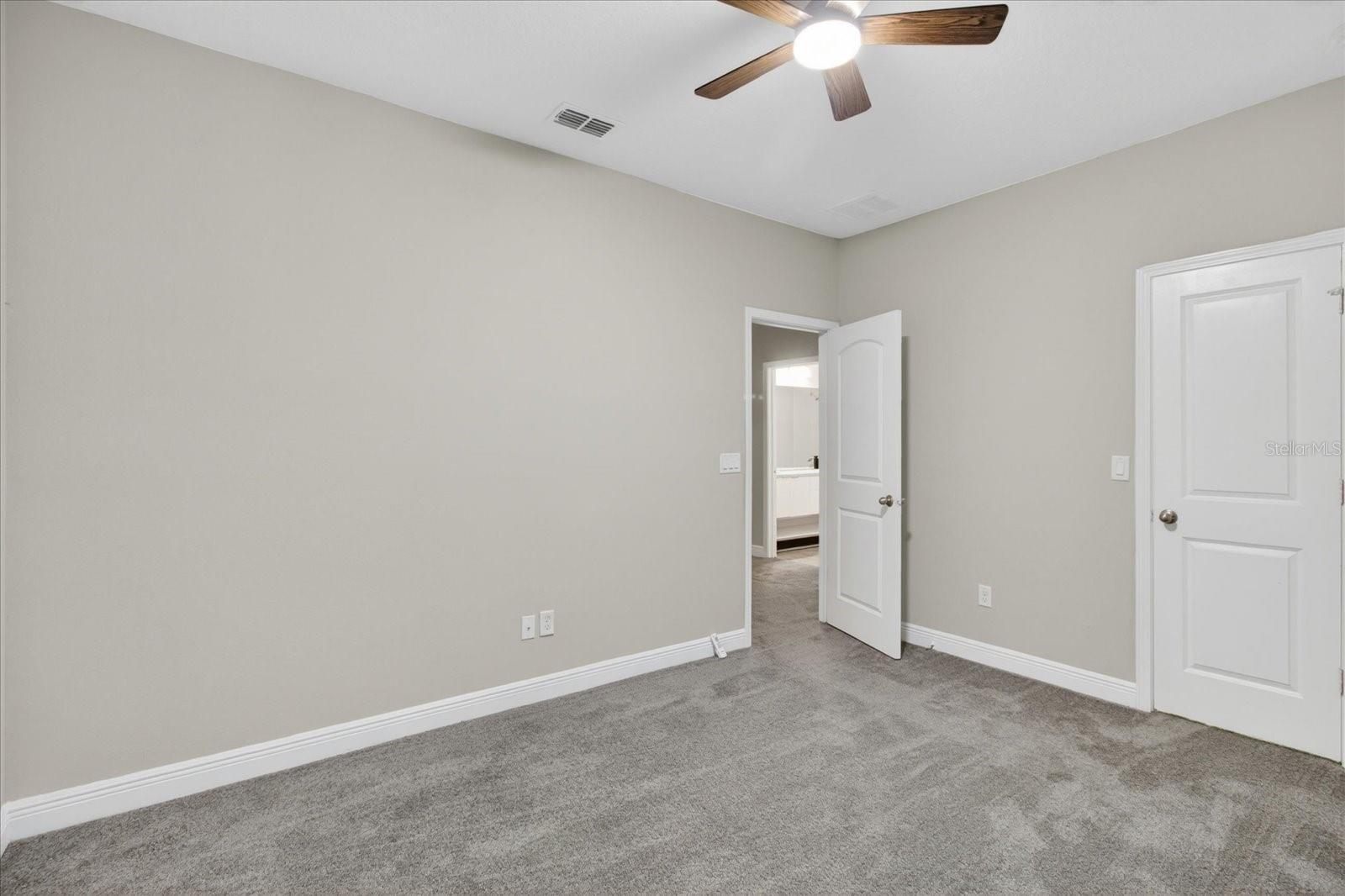 1389 HERITAGE LANDINGS DR, LAKELAND, FL, 33805