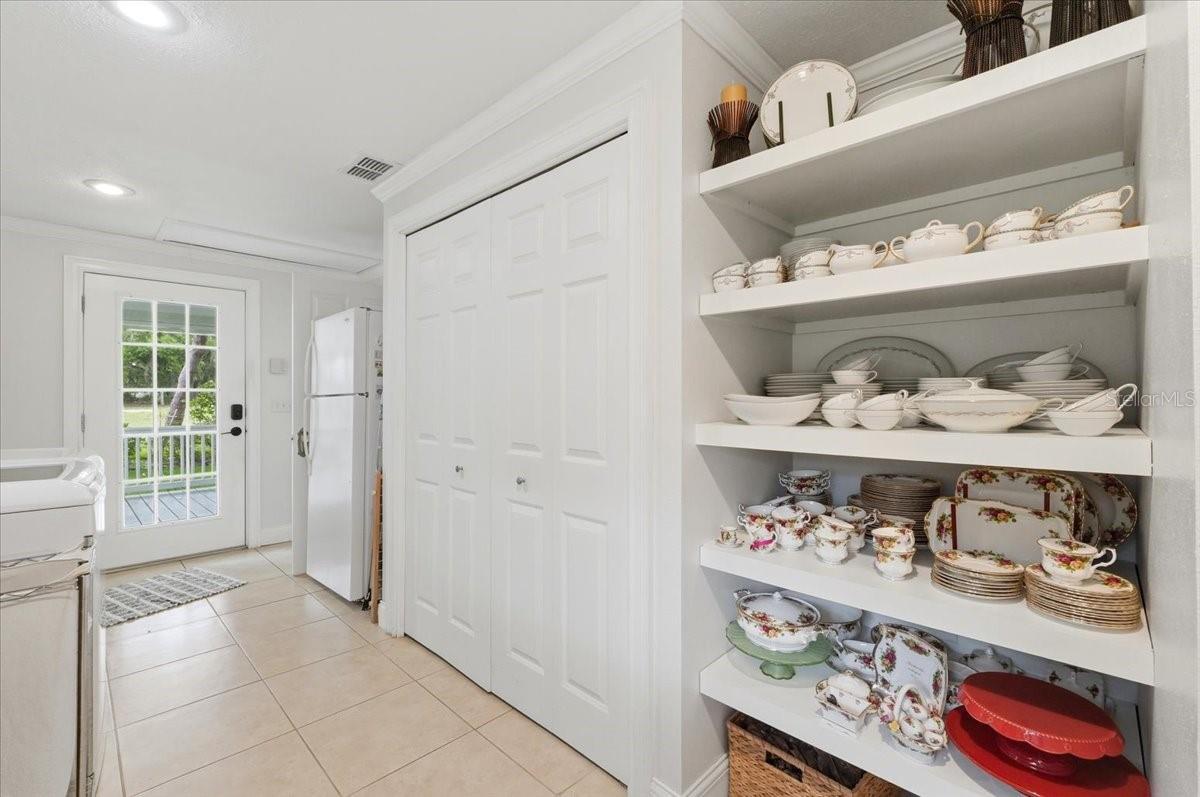 2910 FRITZKE RD, DOVER, FL, 33527