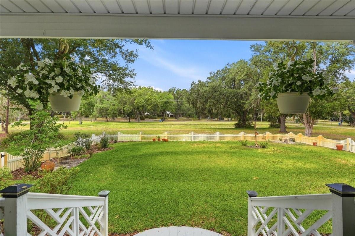 2910 FRITZKE RD, DOVER, FL, 33527