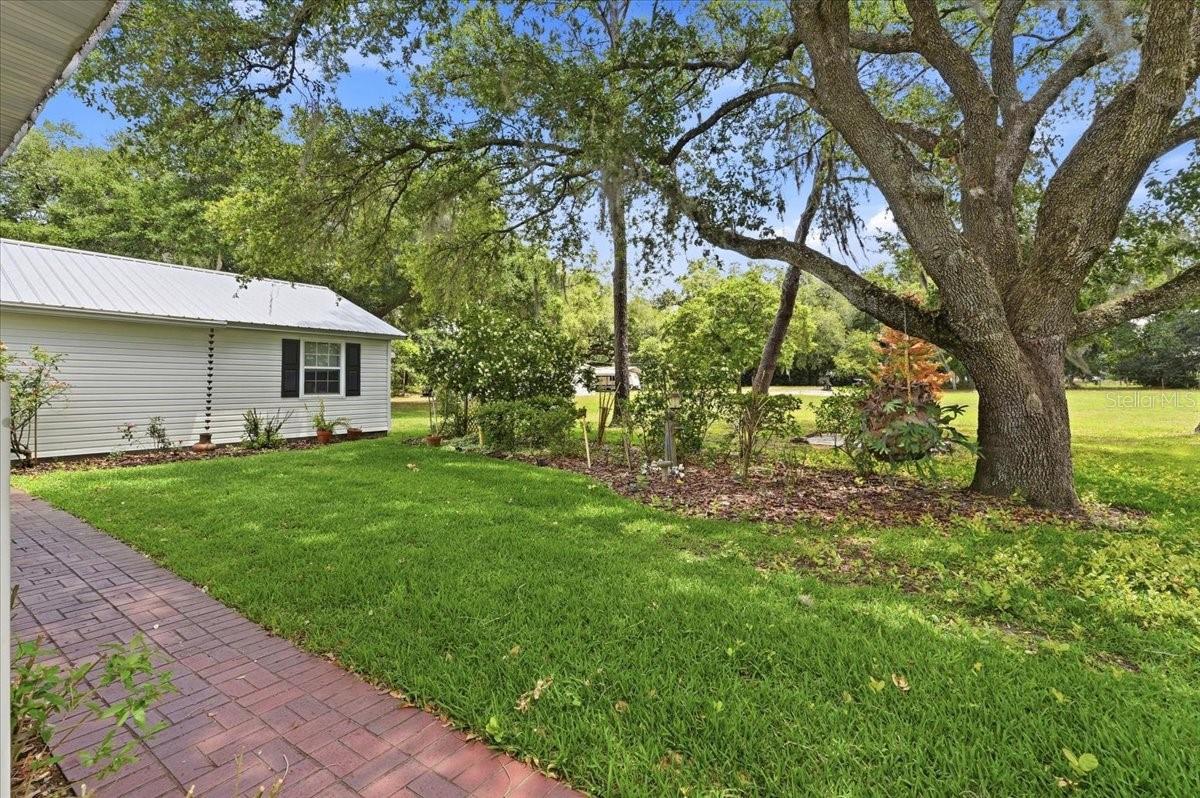 2910 FRITZKE RD, DOVER, FL, 33527