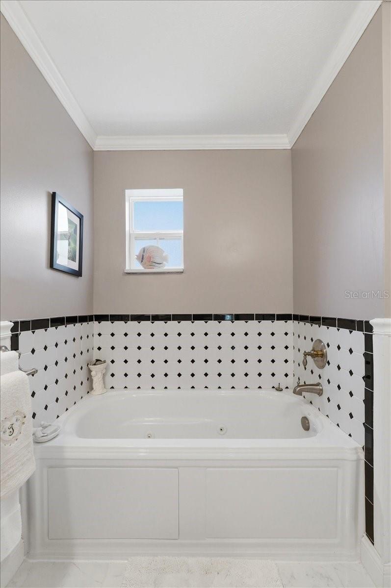 2910 FRITZKE RD, DOVER, FL, 33527