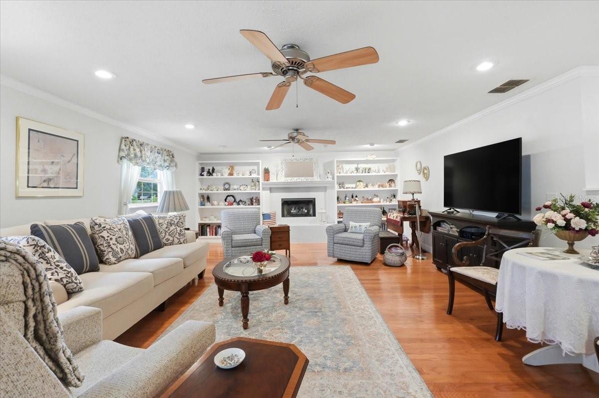 2910 FRITZKE RD, DOVER, FL, 33527