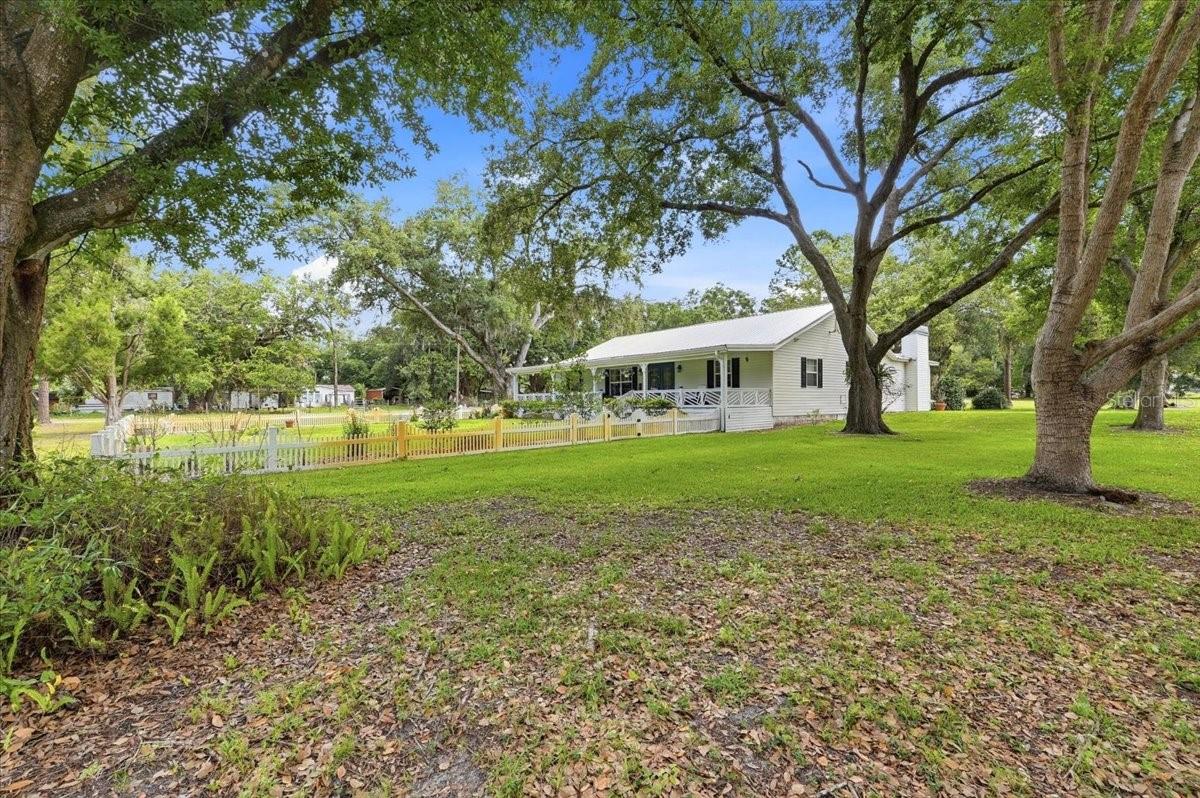2910 FRITZKE RD, DOVER, FL, 33527