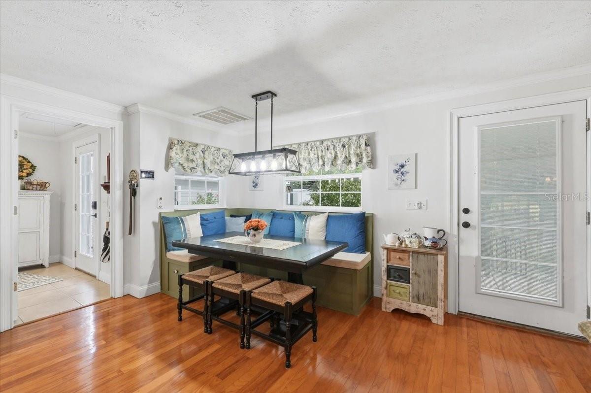 2910 FRITZKE RD, DOVER, FL, 33527