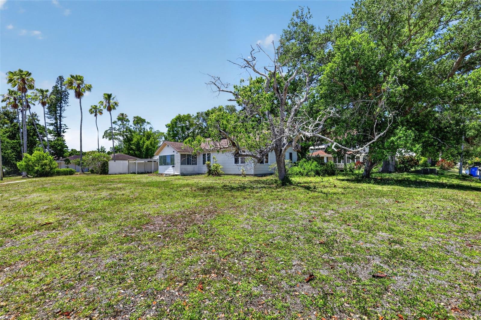 1302 22ND ST W, BRADENTON, FL, 34205