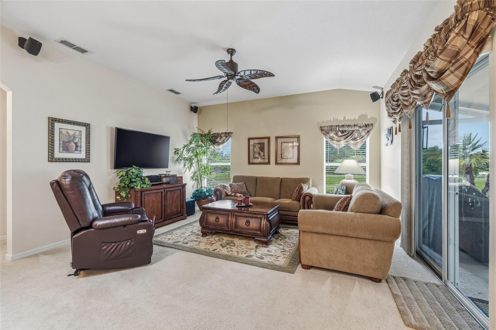 10334 COLLAR DR, SAN ANTONIO, FL, 33576