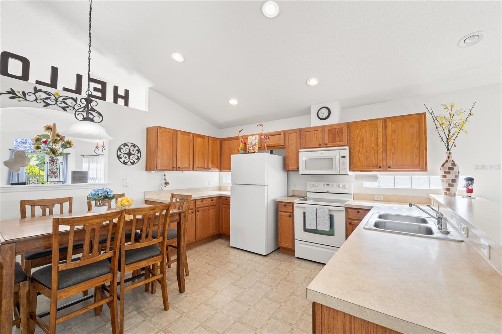 2752 BARCLAY LN, KISSIMMEE, FL, 34743