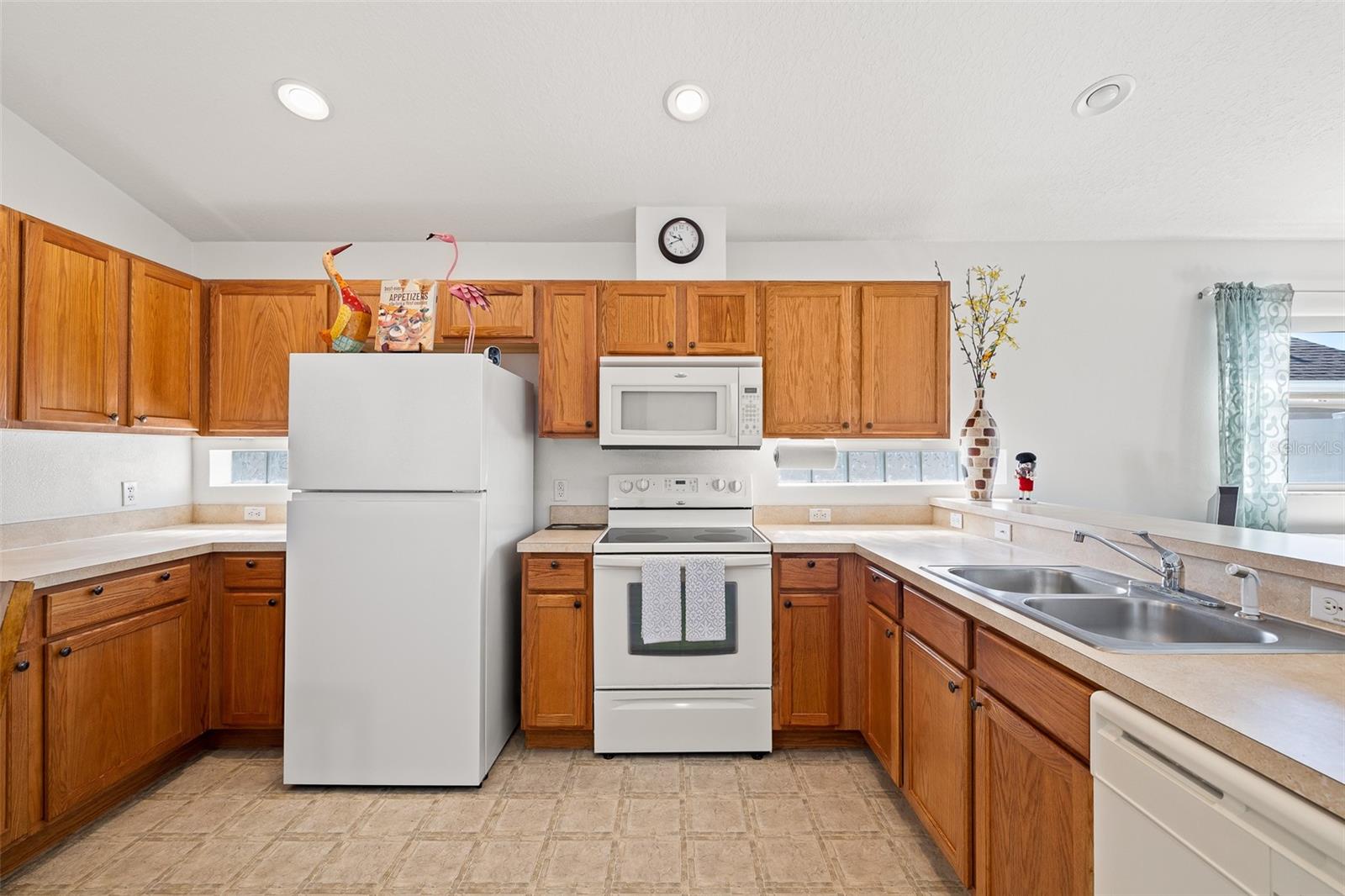 2752 BARCLAY LN, KISSIMMEE, FL, 34743