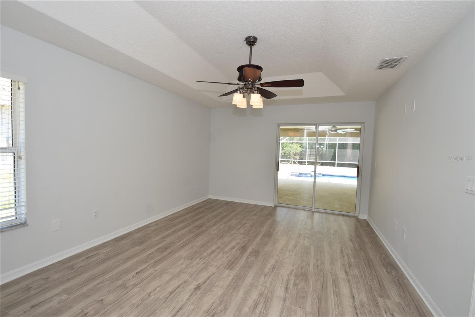 17 WHITE HALL DR, PALM COAST, FL, 32164