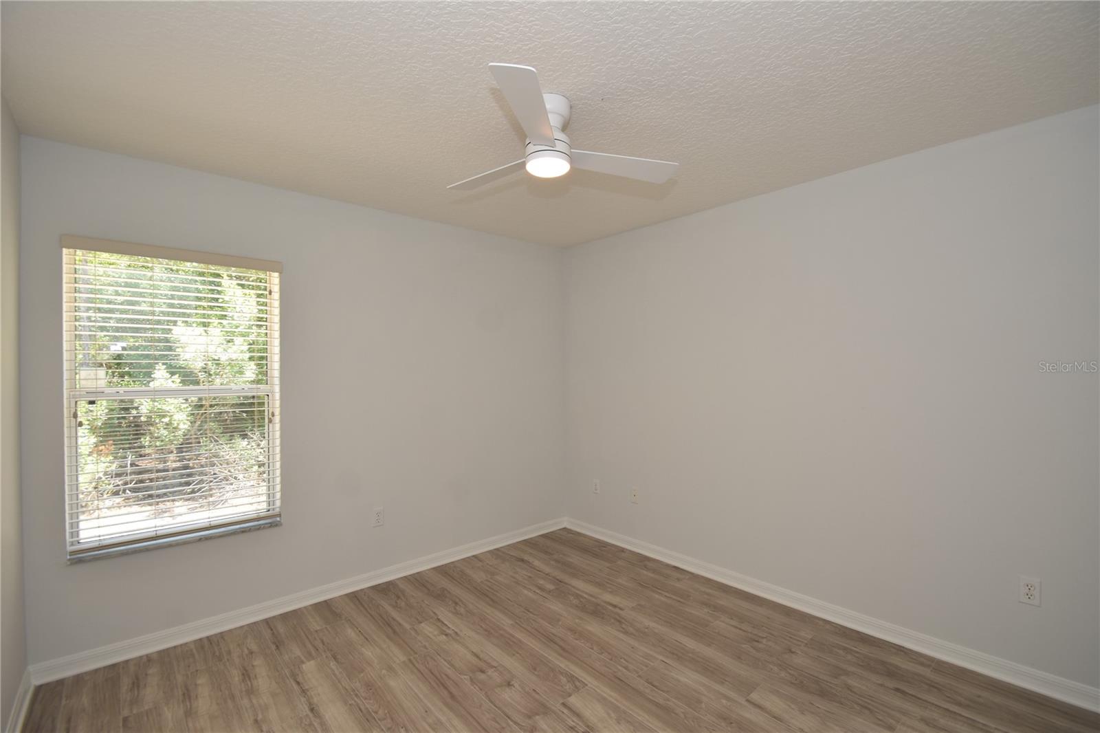 17 WHITE HALL DR, PALM COAST, FL, 32164