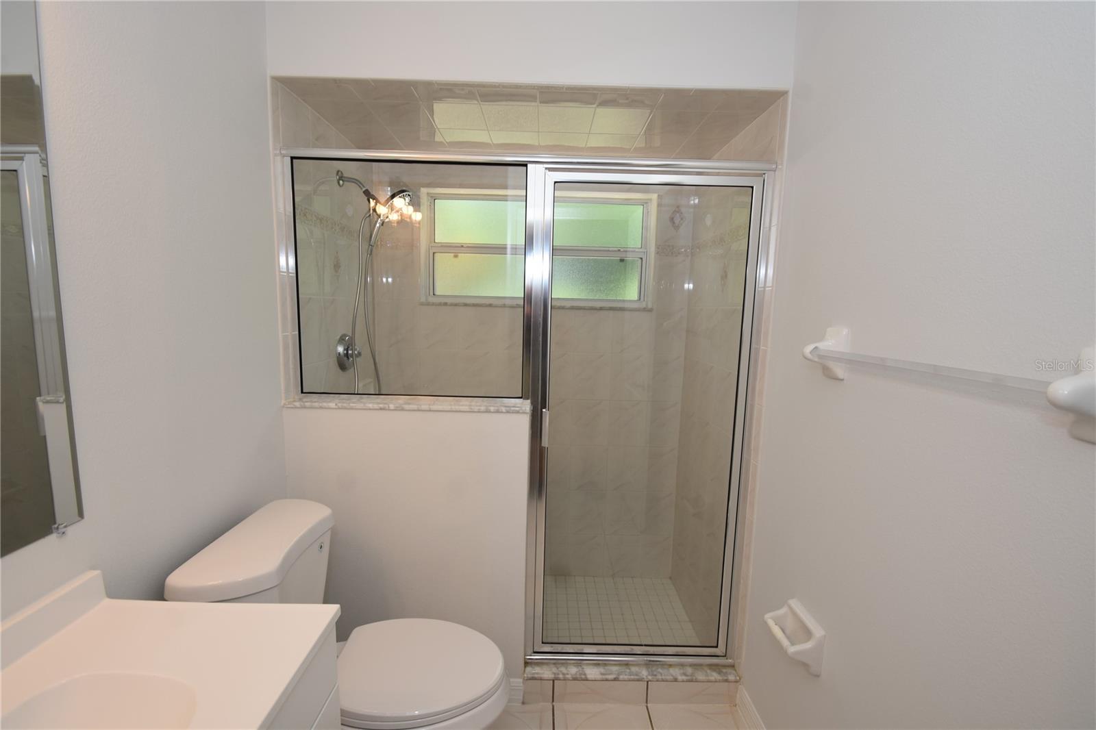 17 WHITE HALL DR, PALM COAST, FL, 32164