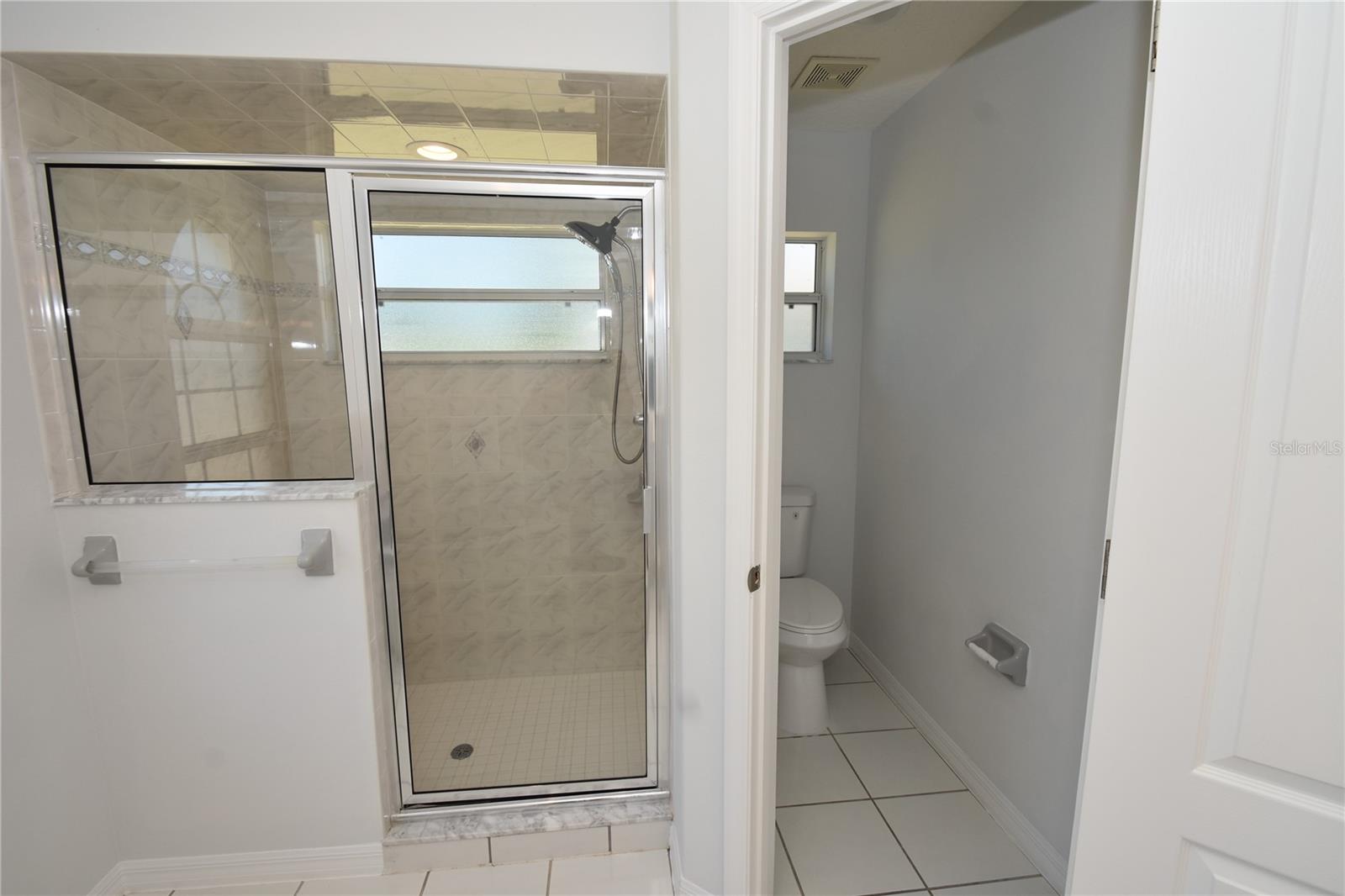 17 WHITE HALL DR, PALM COAST, FL, 32164