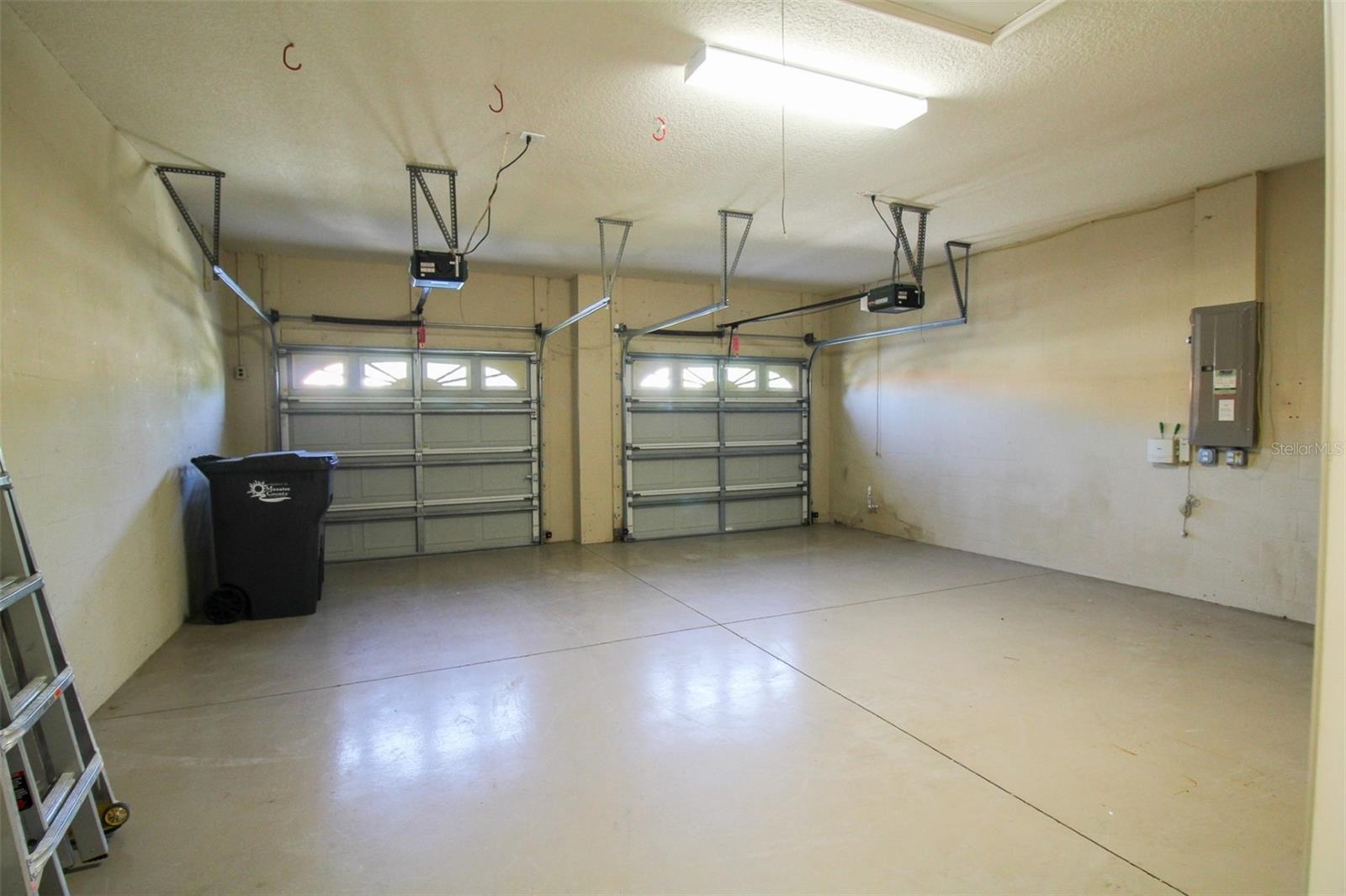 6343 ROOKERY CIR, BRADENTON, FL, 34203