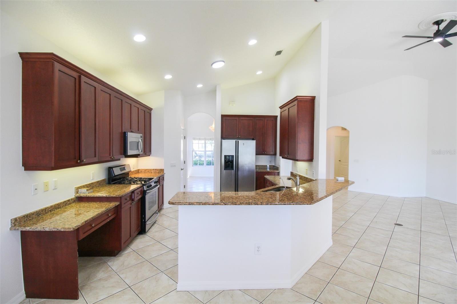 6343 ROOKERY CIR, BRADENTON, FL, 34203