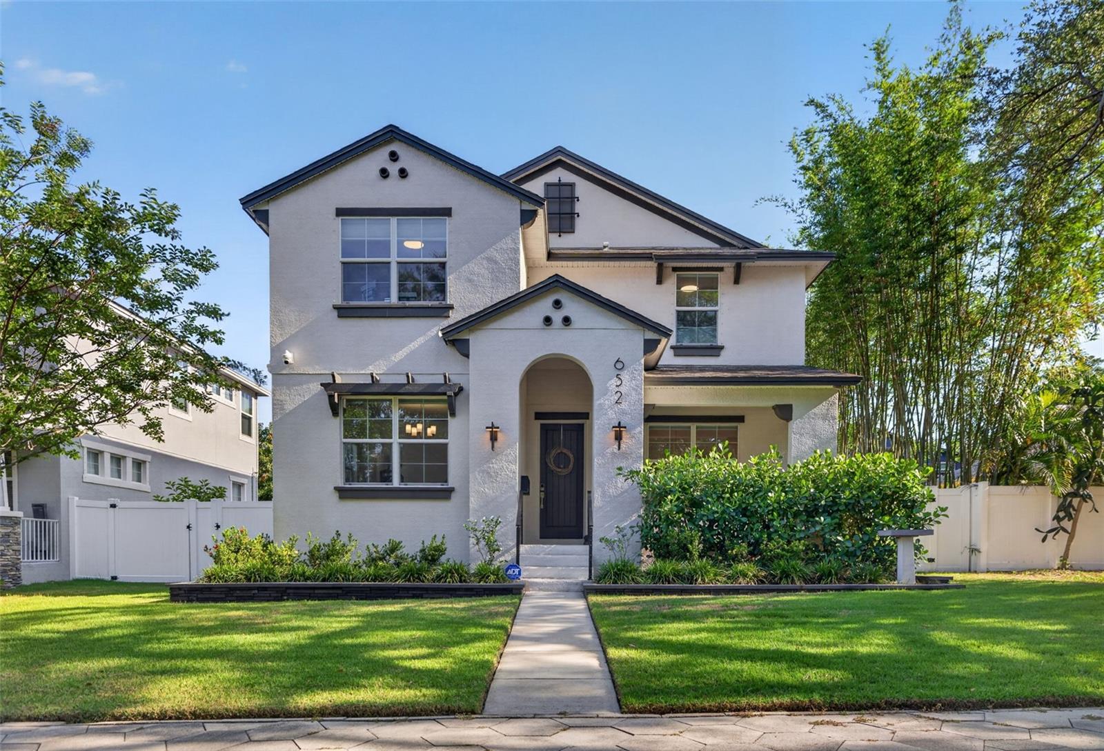 652 10TH AVE S, ST PETERSBURG, FL, 33701