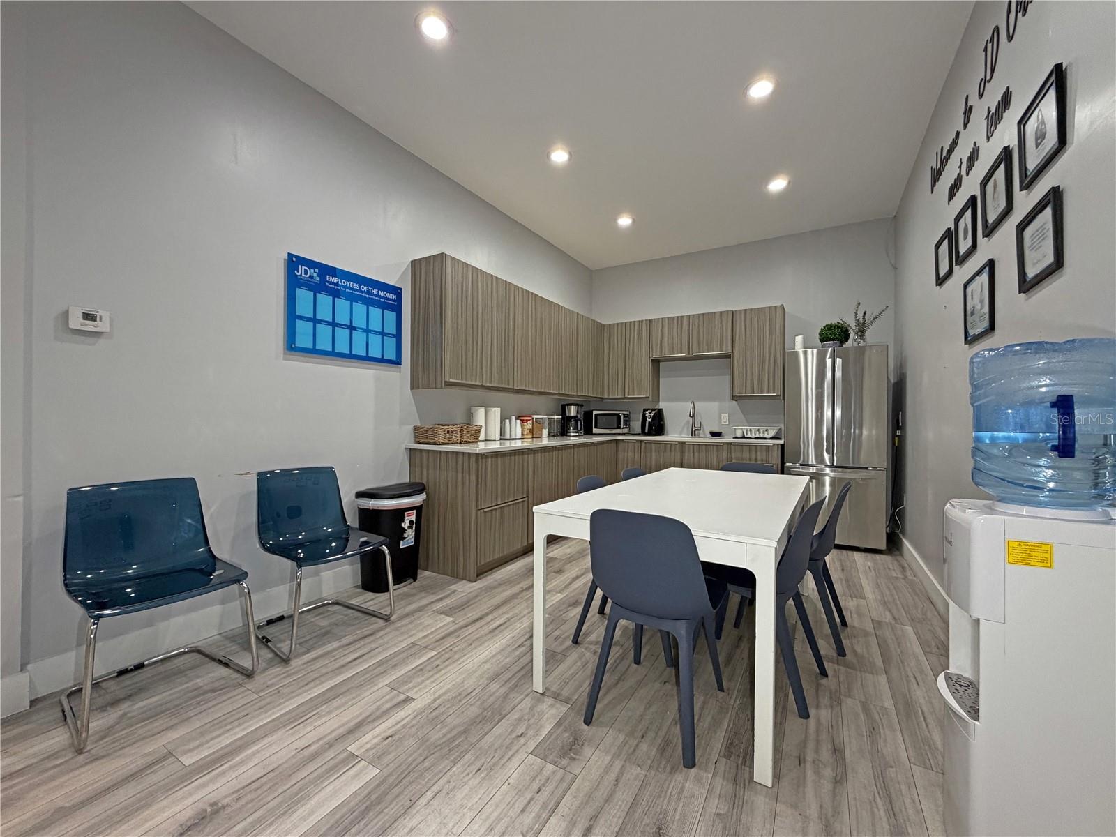 10501 S ORANGE AVE #107, ORLANDO, FL, 32824