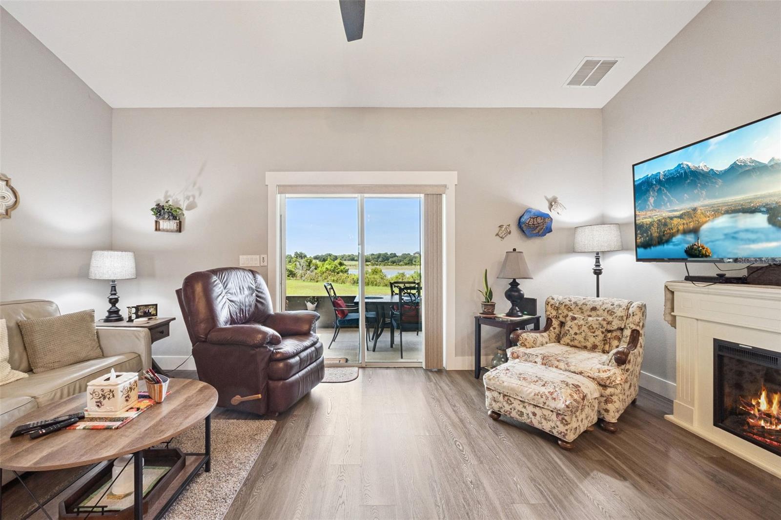 8020 SERGEANT PEPPER DR, HOWEY IN THE HILLS, FL, 34737