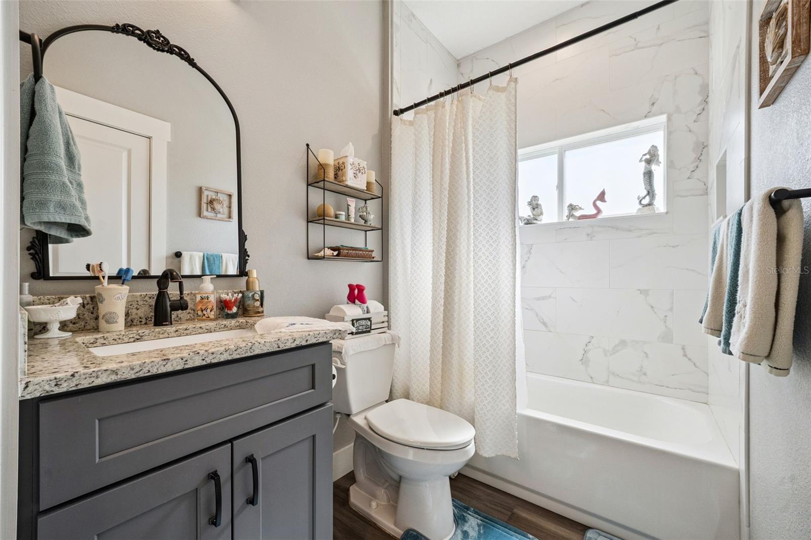 8020 SERGEANT PEPPER DR, HOWEY IN THE HILLS, FL, 34737