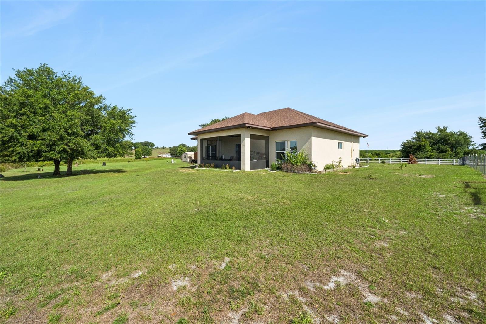 8020 SERGEANT PEPPER DR, HOWEY IN THE HILLS, FL, 34737