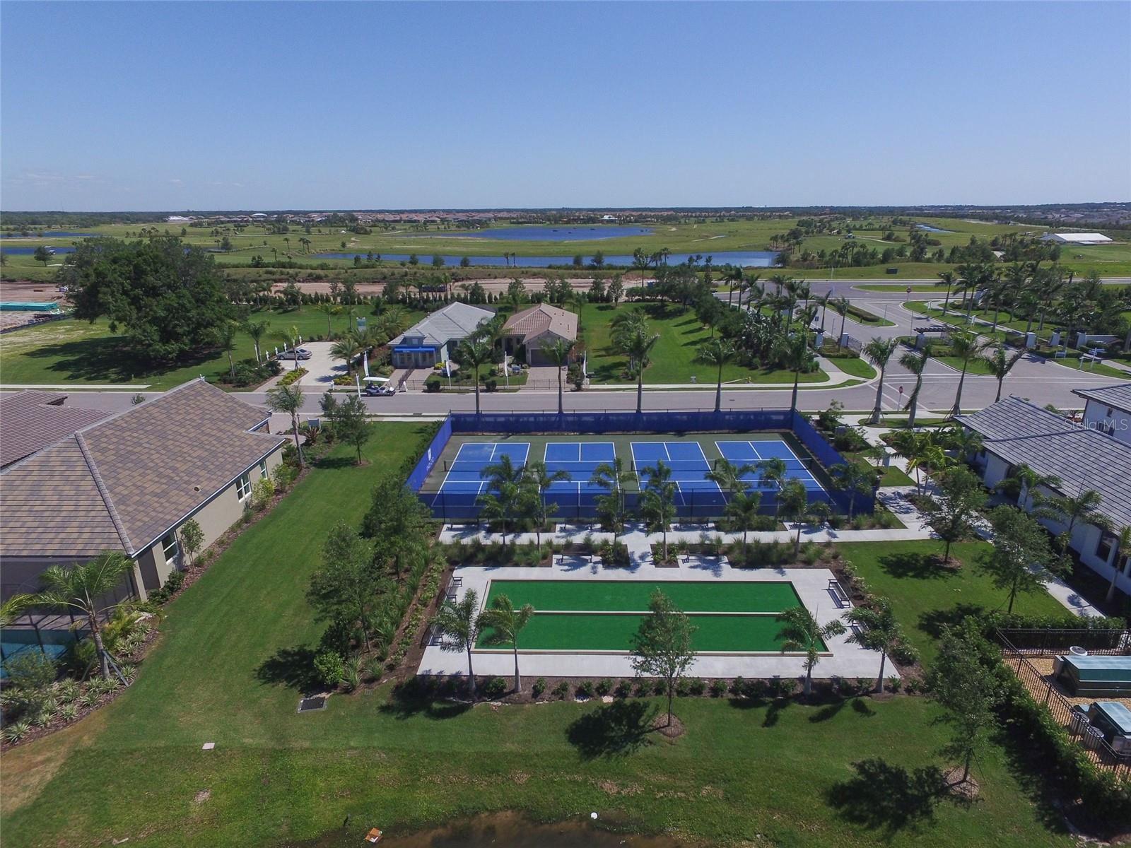 12813 TRUE BLUE CIR, BRADENTON, FL, 34211