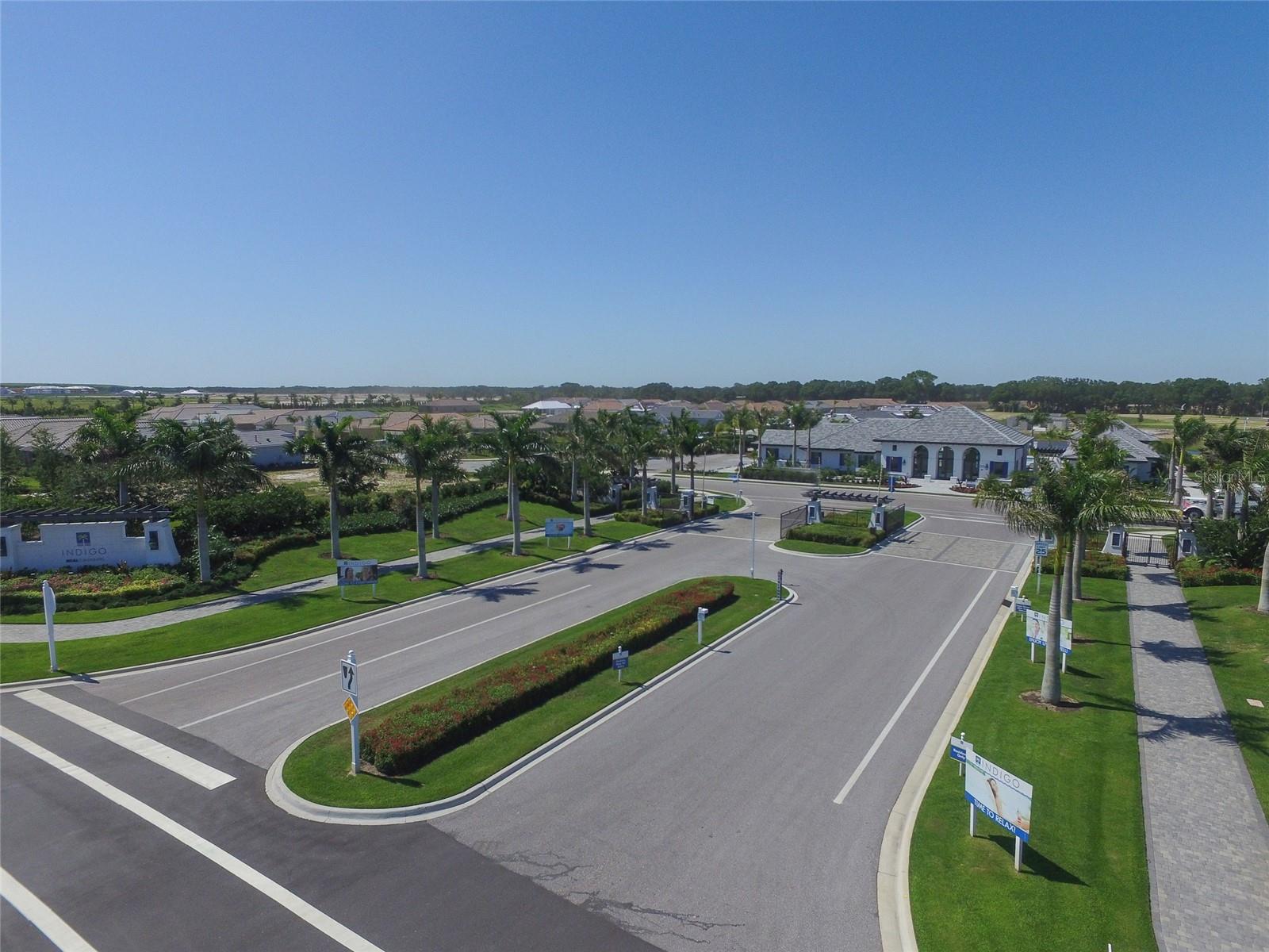 12813 TRUE BLUE CIR, BRADENTON, FL, 34211