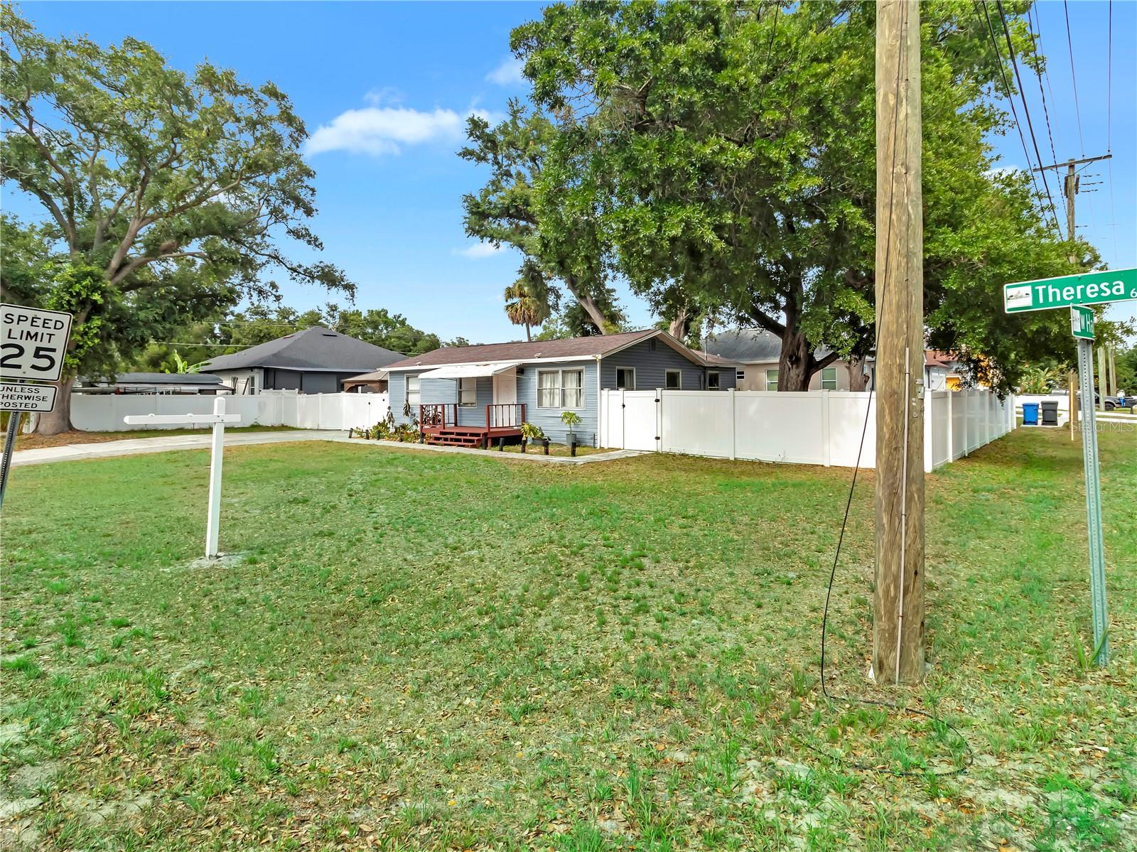 6201 THERESA ST, TAMPA, FL, 33615