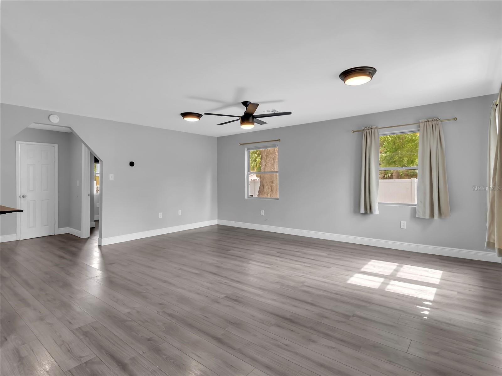 6201 THERESA ST, TAMPA, FL, 33615