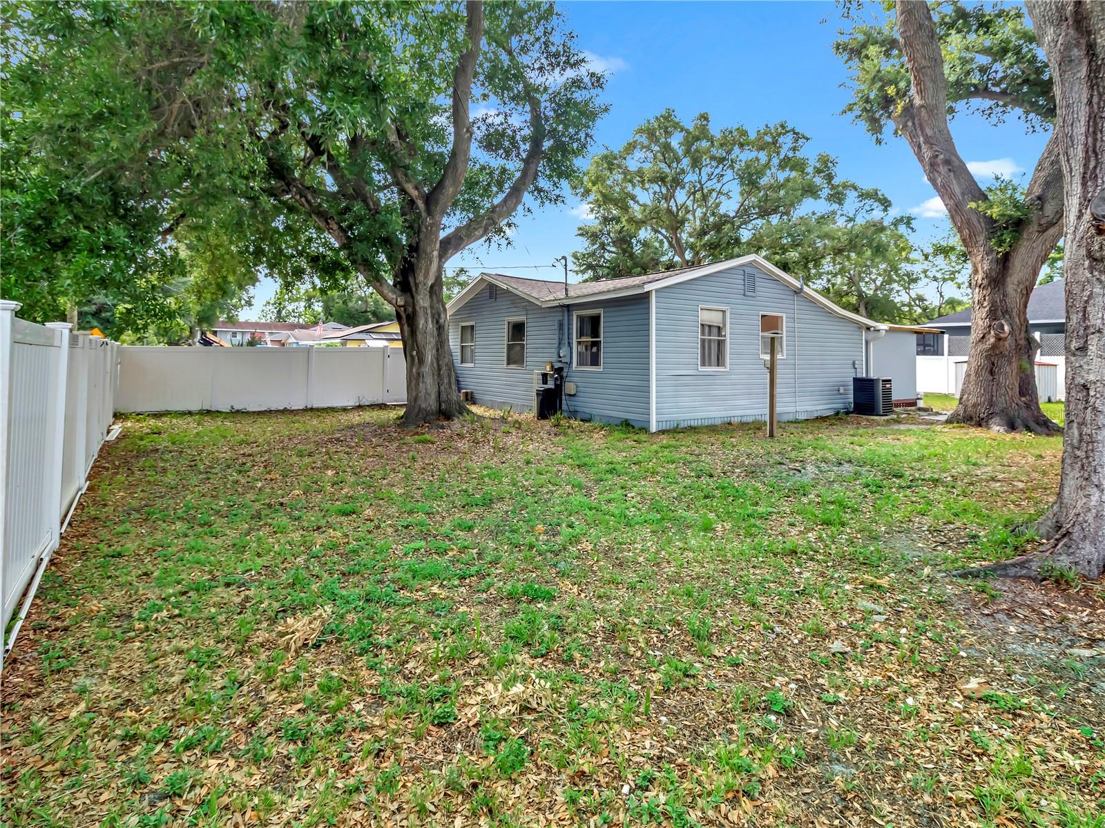 6201 THERESA ST, TAMPA, FL, 33615