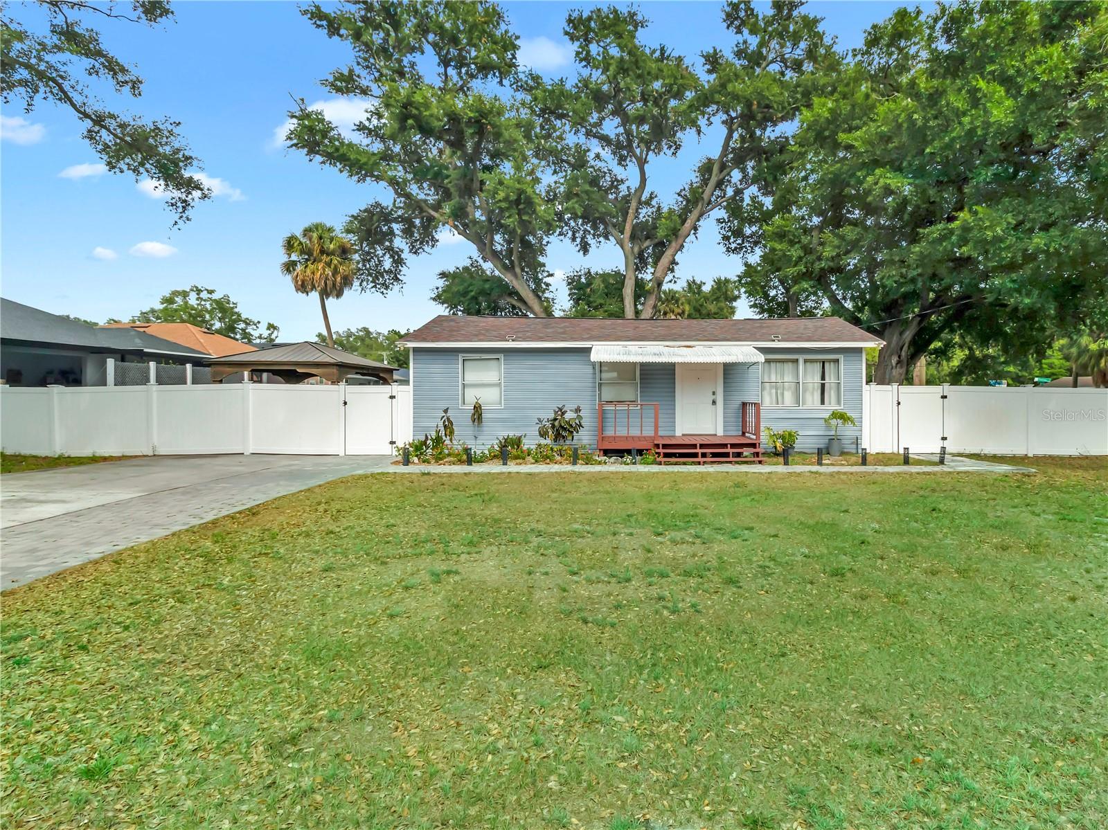 6201 THERESA ST, TAMPA, FL, 33615