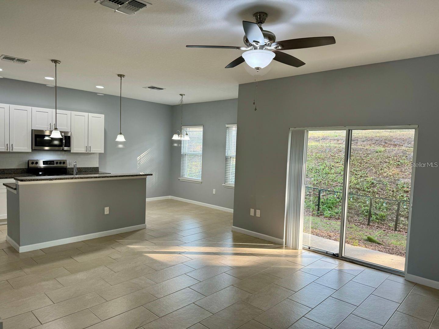 930 LAKEFRONT VILLAGE DR, CLERMONT, FL, 34711