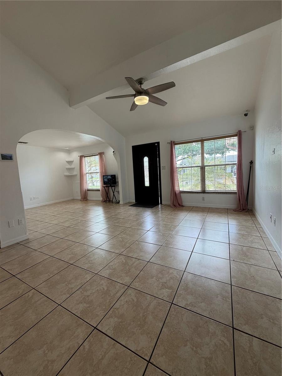101 GARDENIA RD, KISSIMMEE, FL, 34743