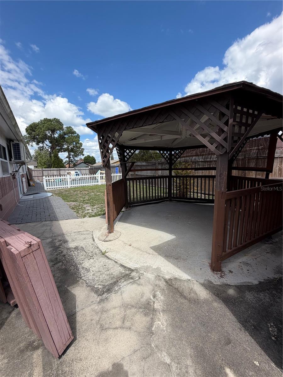 101 GARDENIA RD, KISSIMMEE, FL, 34743