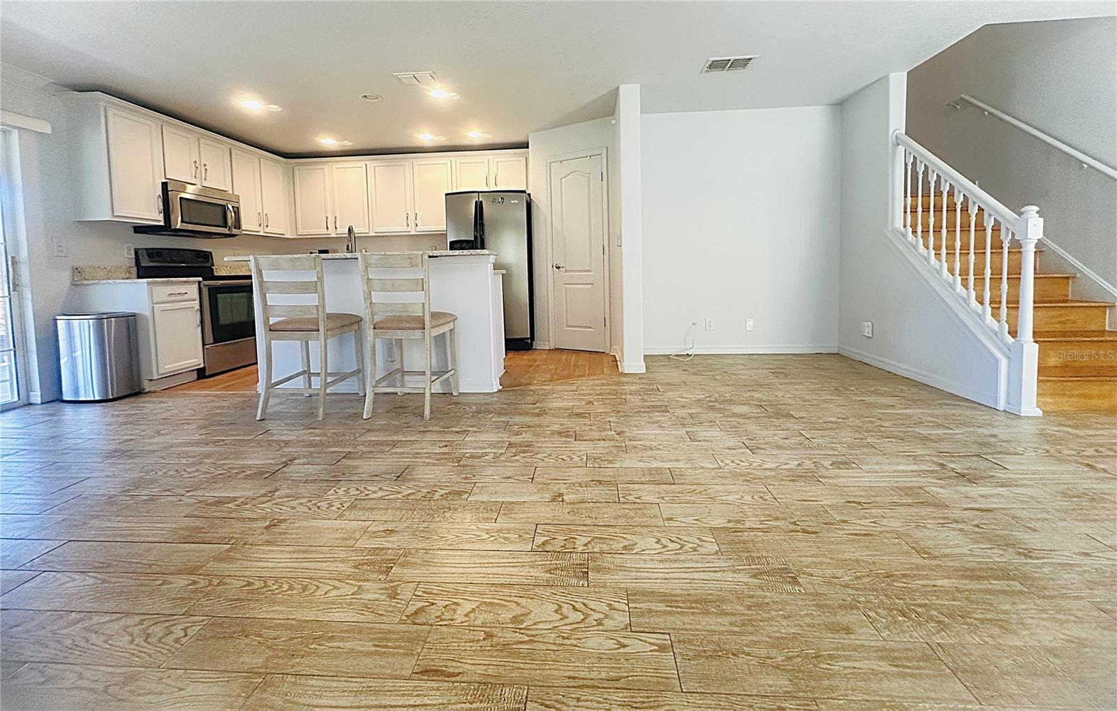 2048 SUN DOWN DR, CLEARWATER, FL, 33763