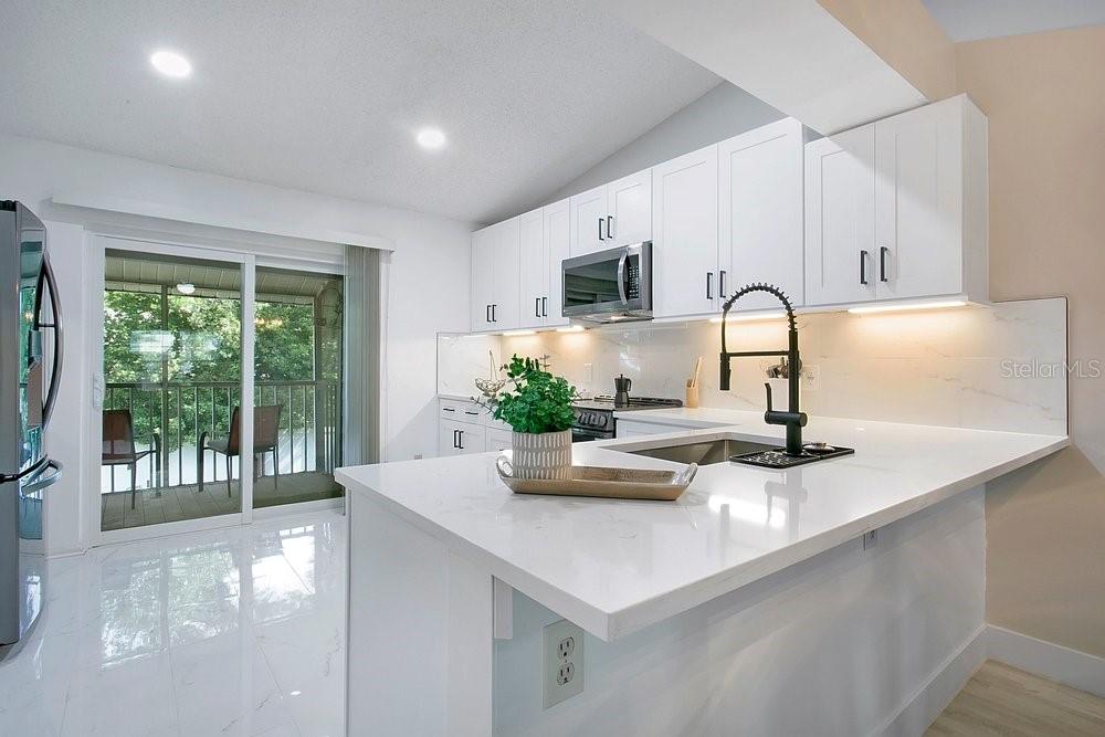 5449 LAKE MARGARET DR #86, ORLANDO, FL, 32812