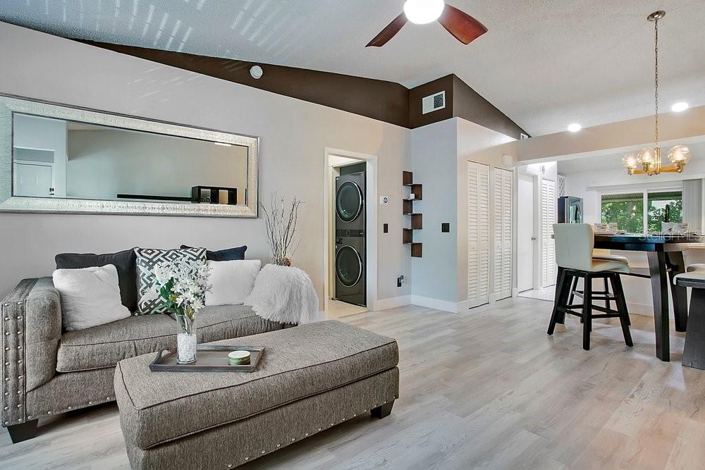 5449 LAKE MARGARET DR #86, ORLANDO, FL, 32812